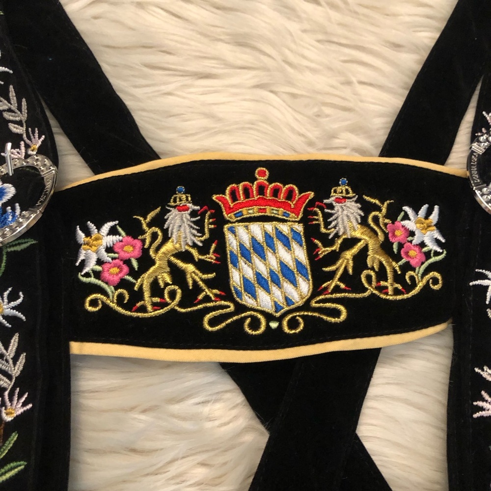 German Bavarian Lederhosen Oktoberfest Halloween Costume Black Velvet Romper M - Picture 4 of 13
